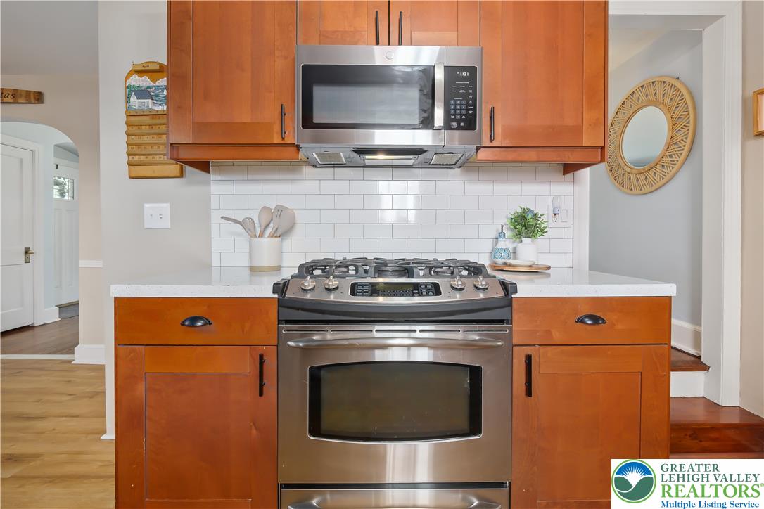 1133 North New Street