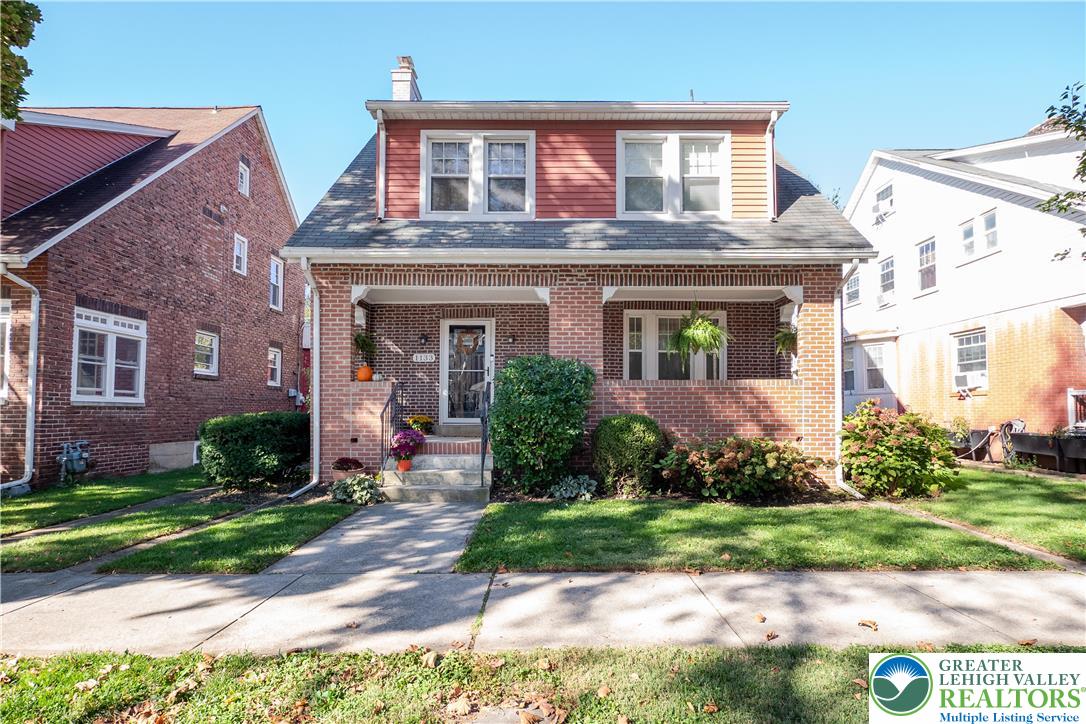 1133 North New Street