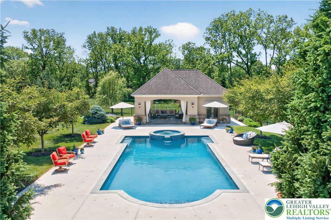 1731 Red Hawk Way