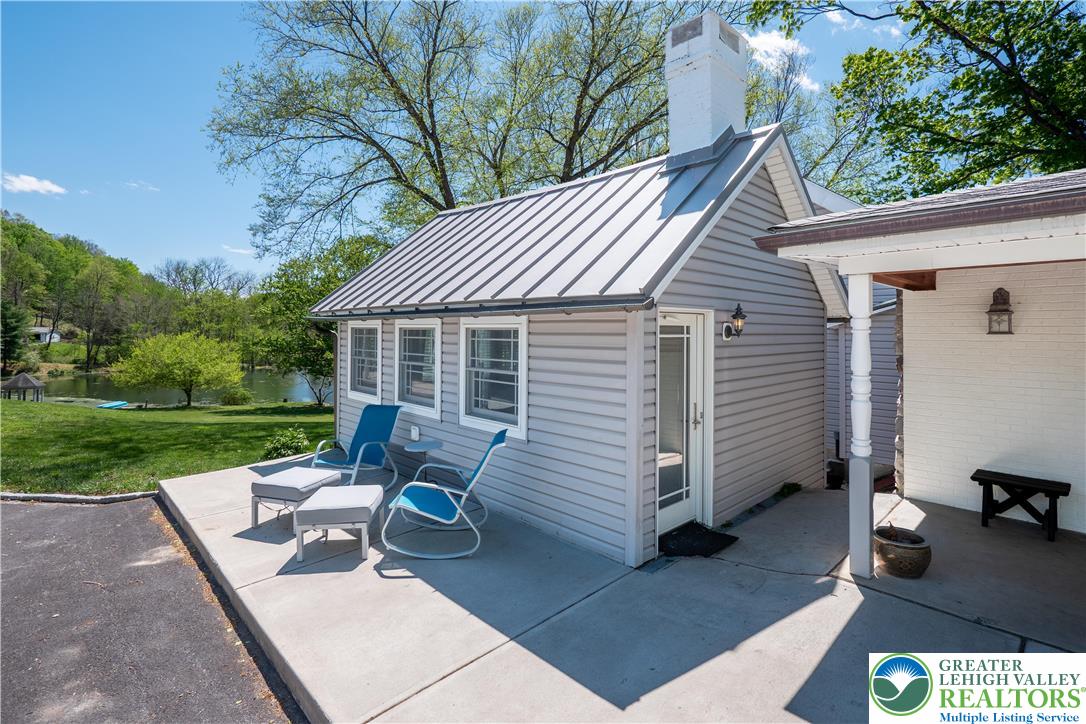 1072 Five Points Richmond Road