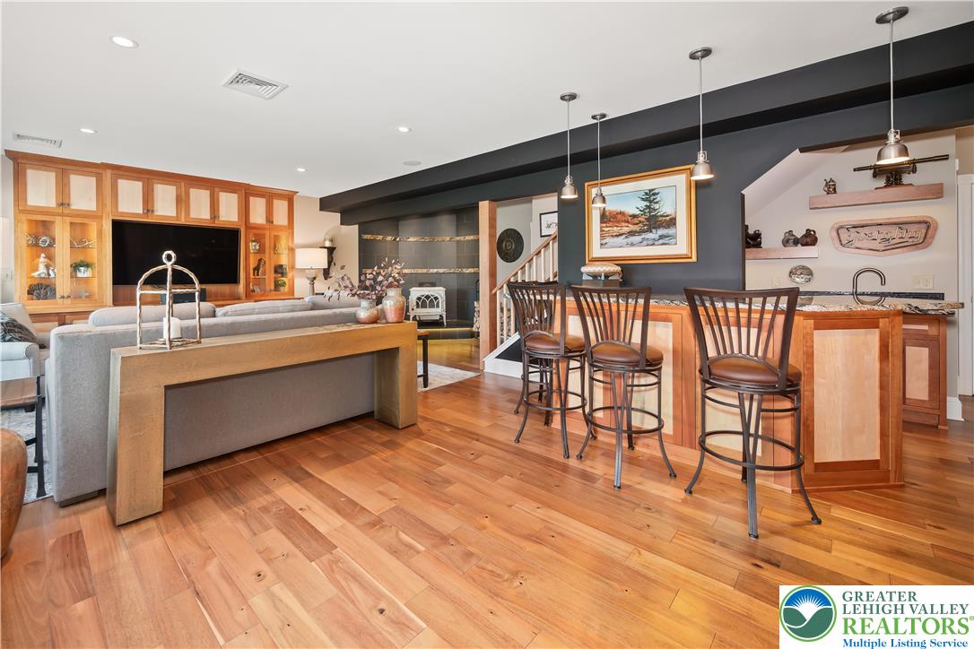 5136 Old Carriage Road