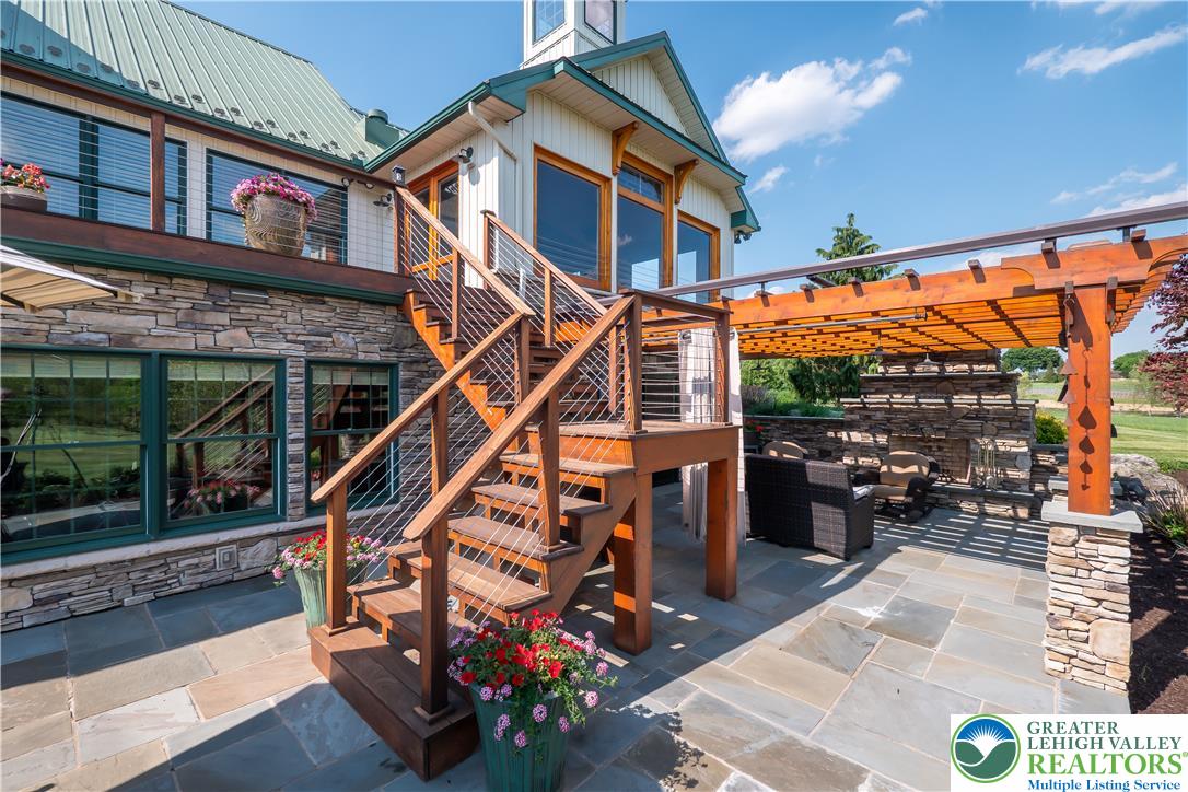 5136 Old Carriage Road