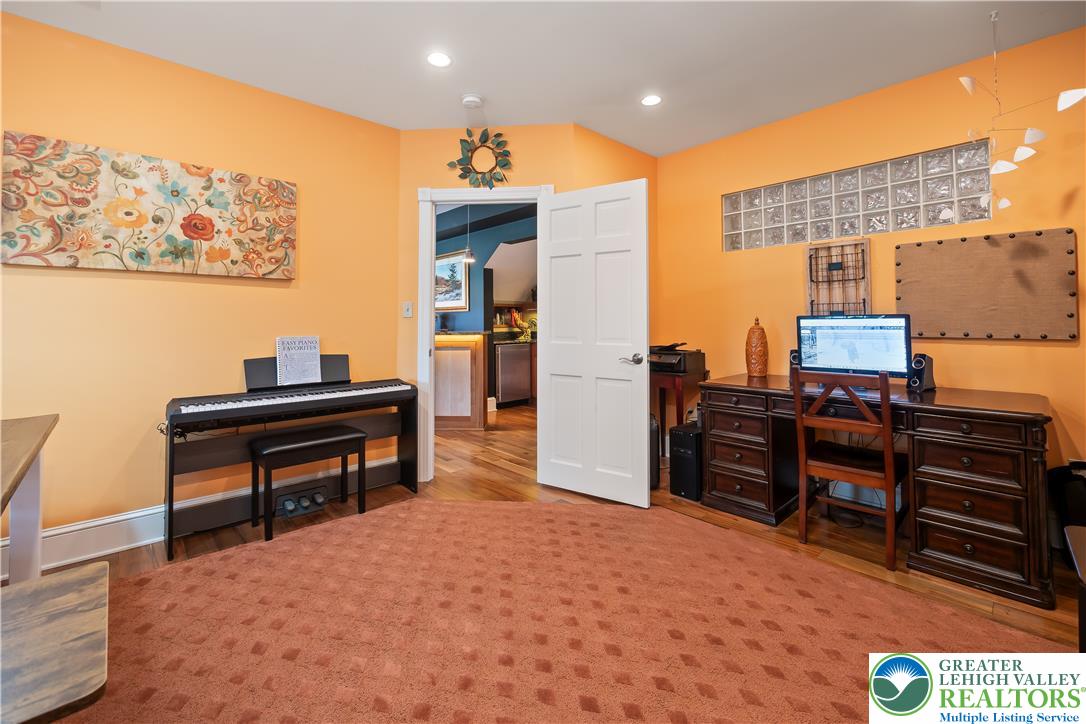 5136 Old Carriage Road