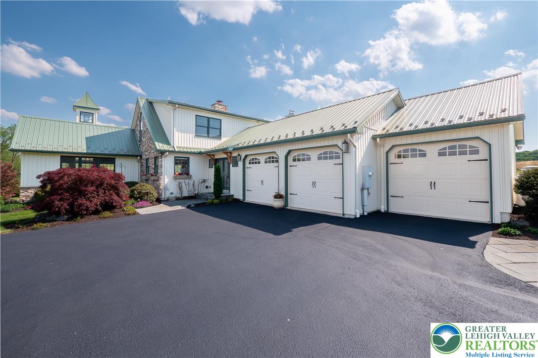 5136 Old Carriage Road