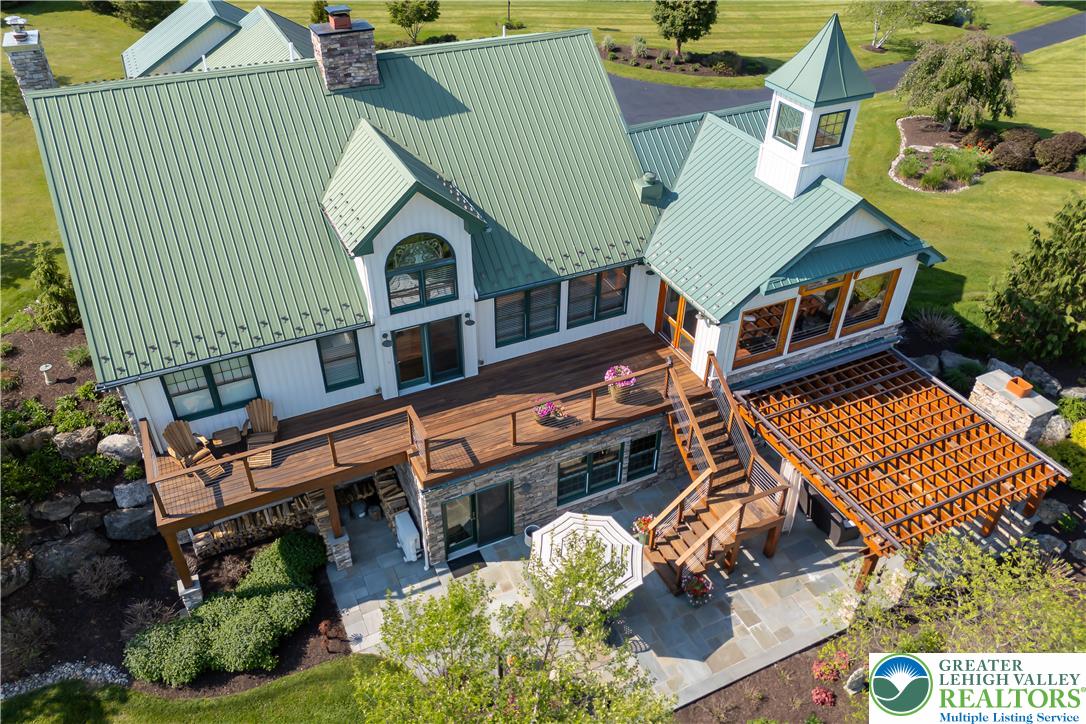 5136 Old Carriage Road
