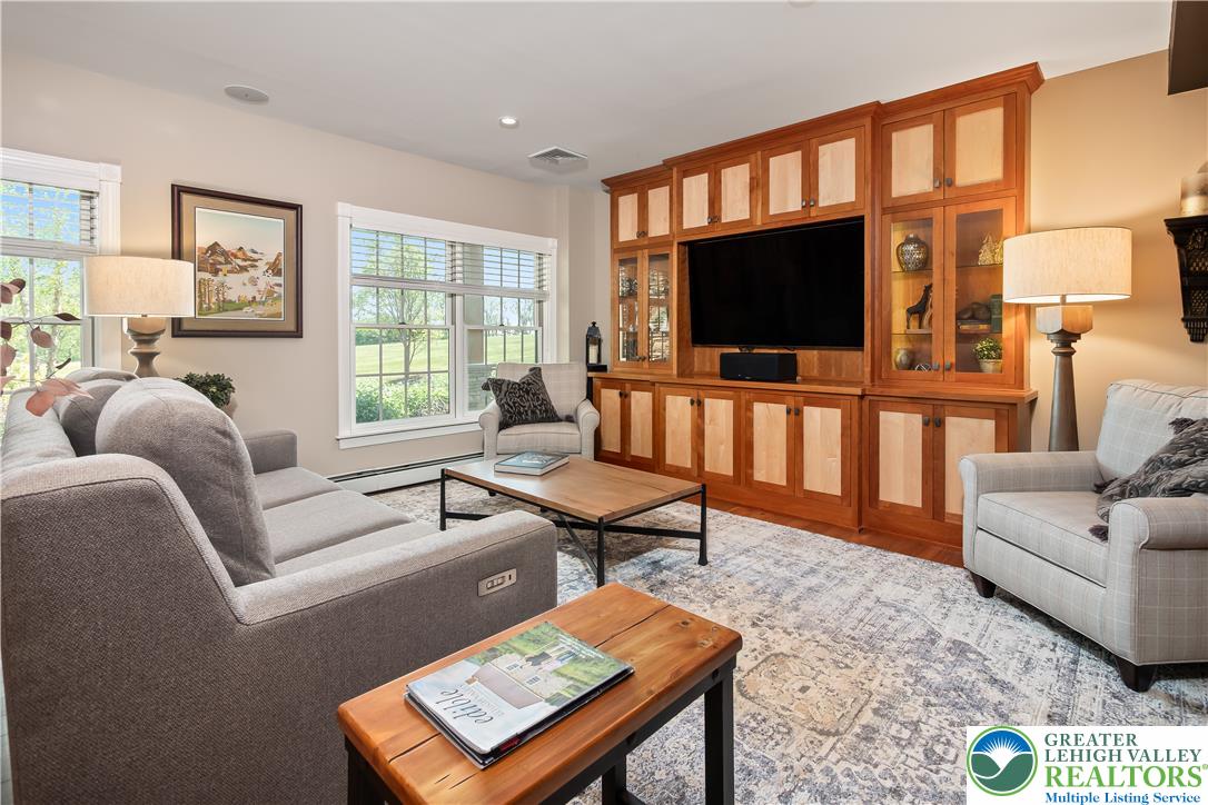 5136 Old Carriage Road