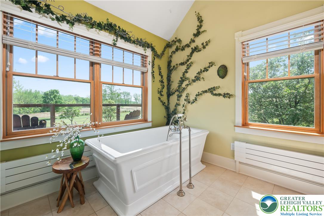 5136 Old Carriage Road
