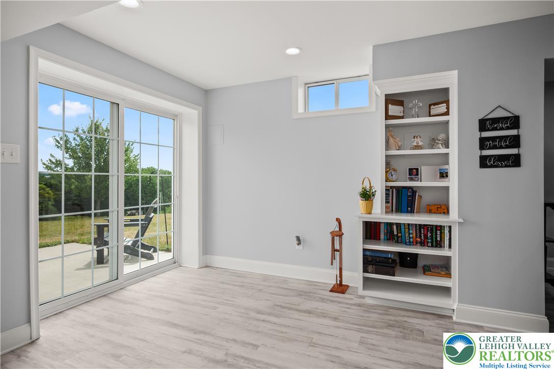 2912 Silver Creek Circle