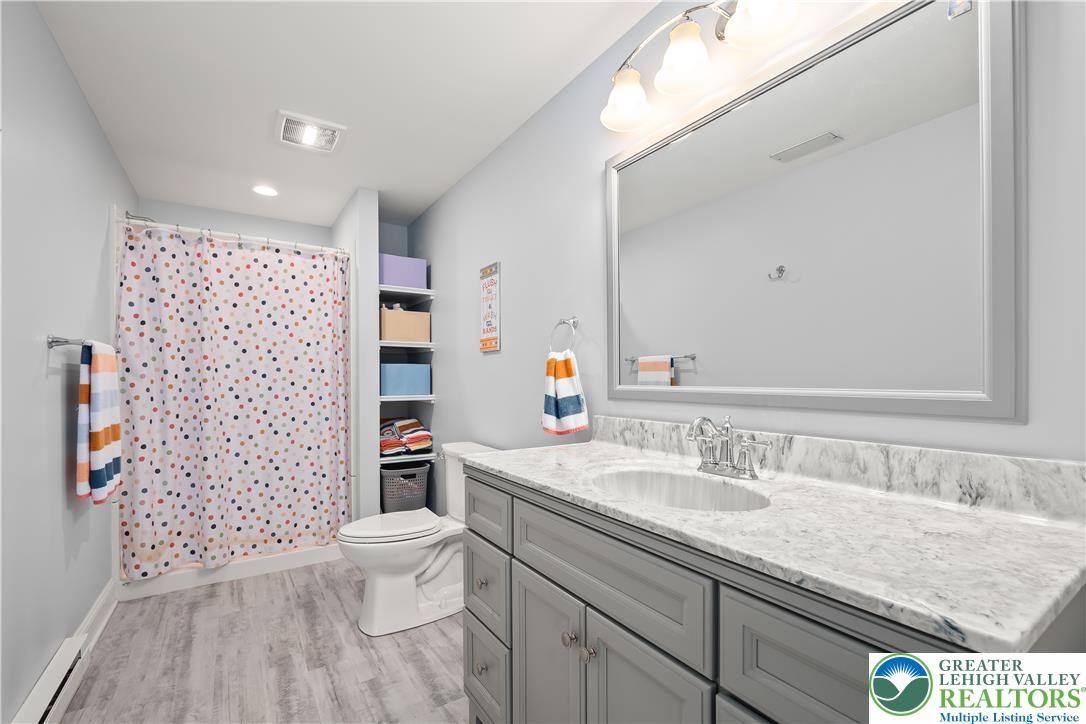 2912 Silver Creek Circle