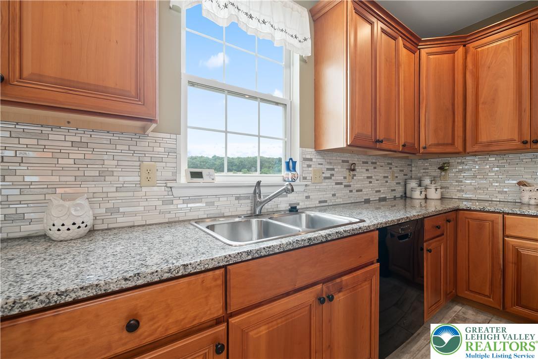 2912 Silver Creek Circle