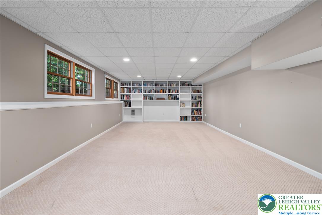 4807 Leeds Court