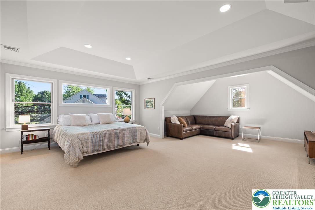 4807 Leeds Court