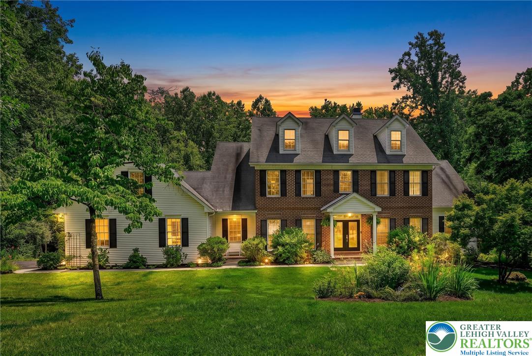 2475 Woodland Hills Court