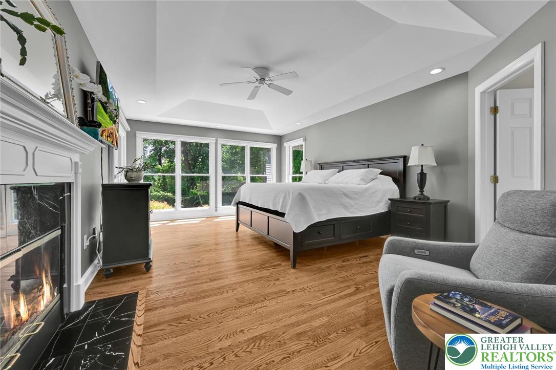 2475 Woodland Hills Court