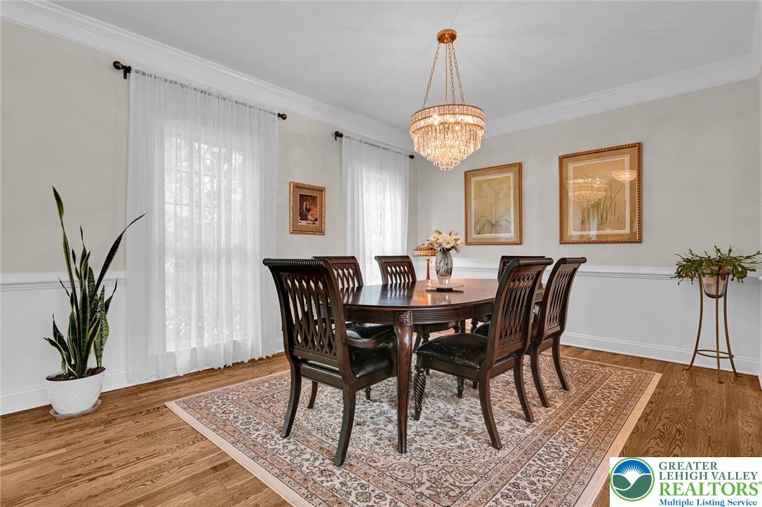 2475 Woodland Hills Court