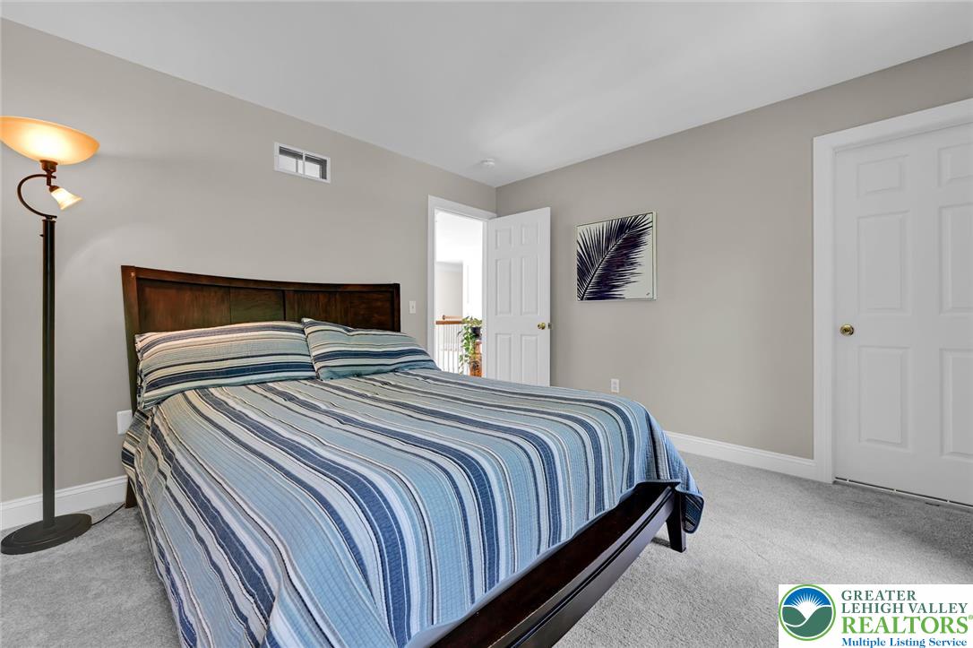 2475 Woodland Hills Court
