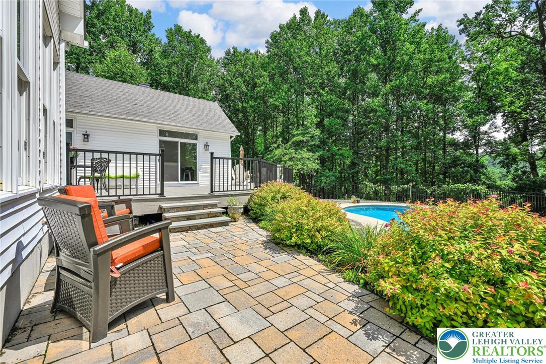 2475 Woodland Hills Court