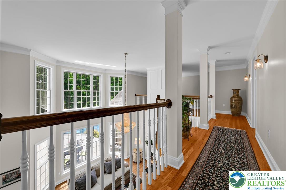 2475 Woodland Hills Court