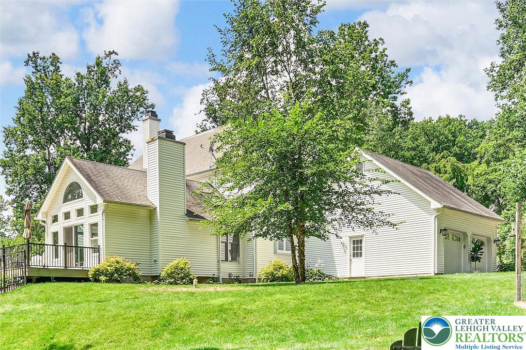 2475 Woodland Hills Court