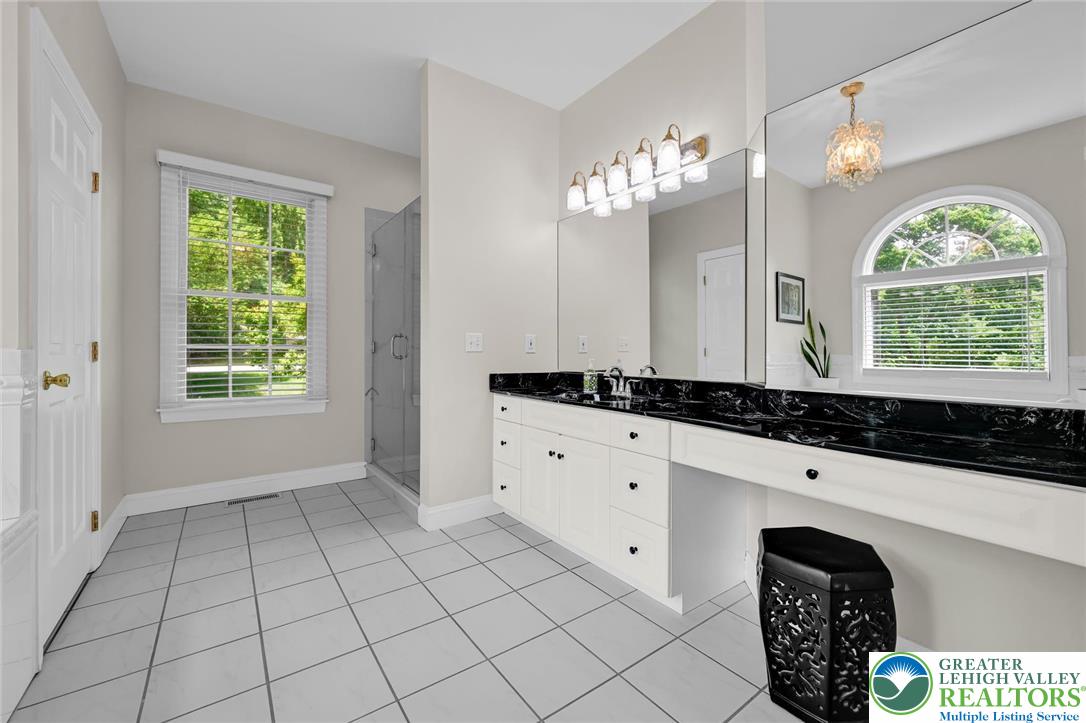 2475 Woodland Hills Court