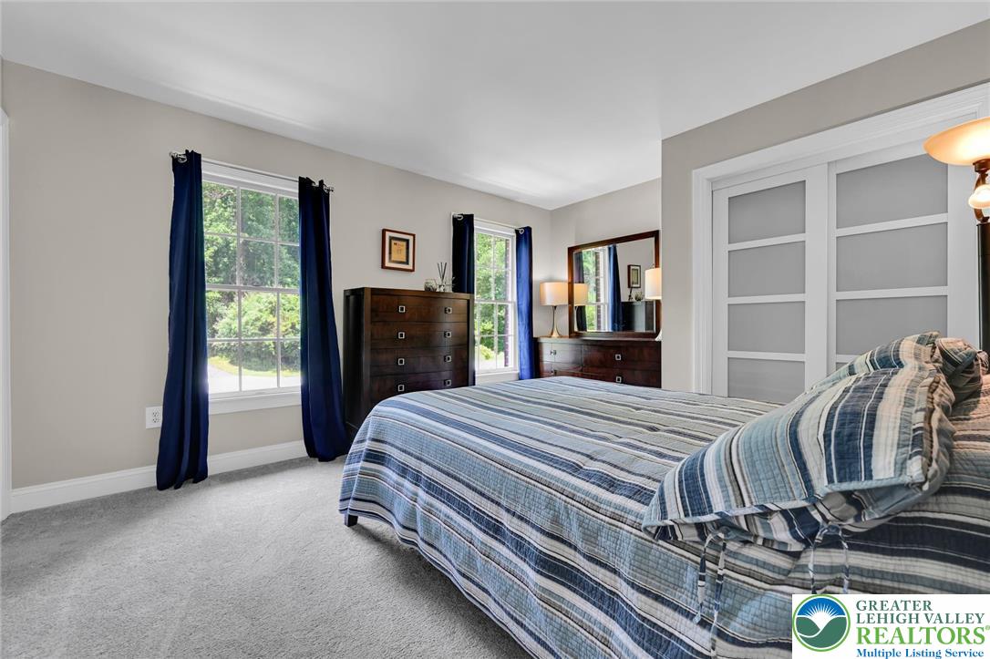 2475 Woodland Hills Court