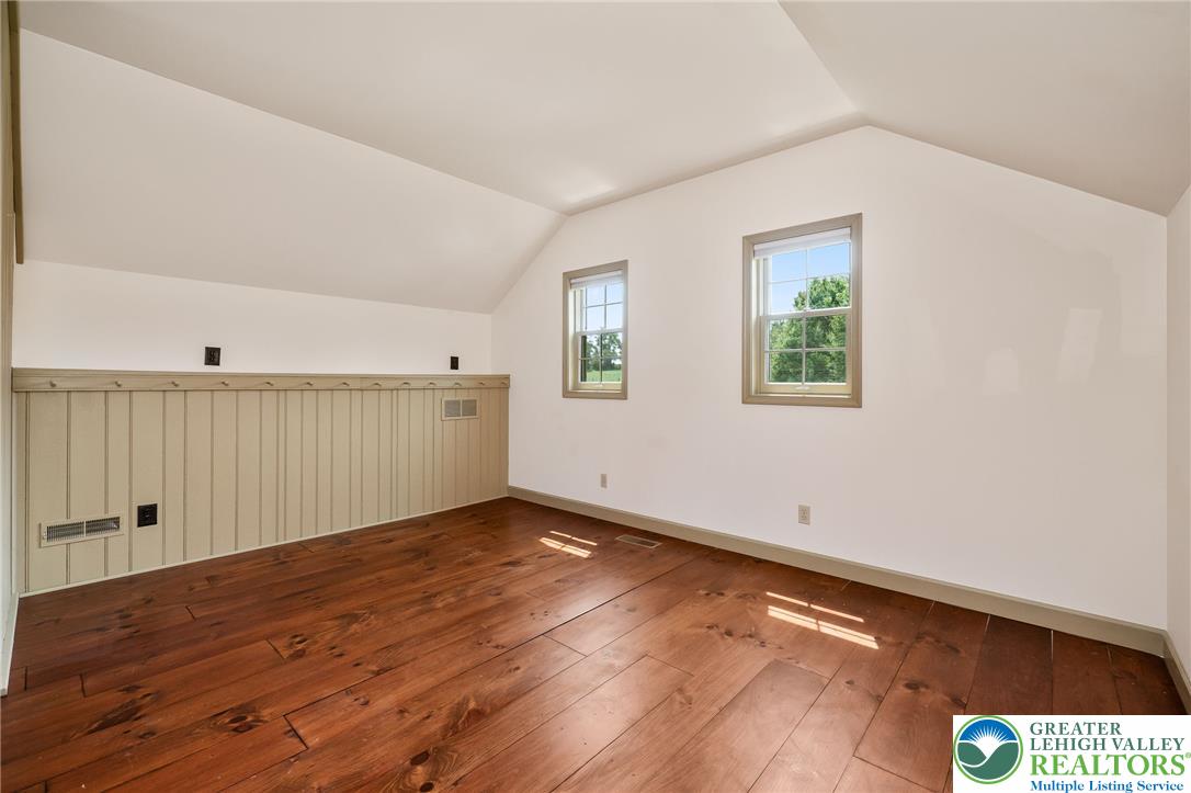 271 Wetzel Road