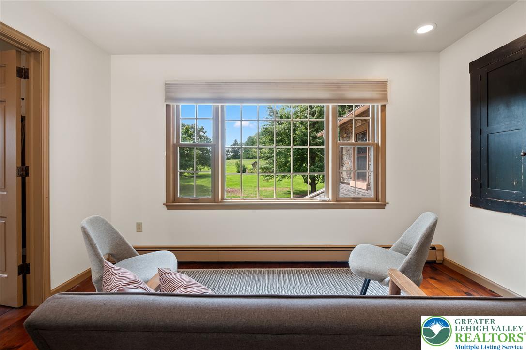 271 Wetzel Road