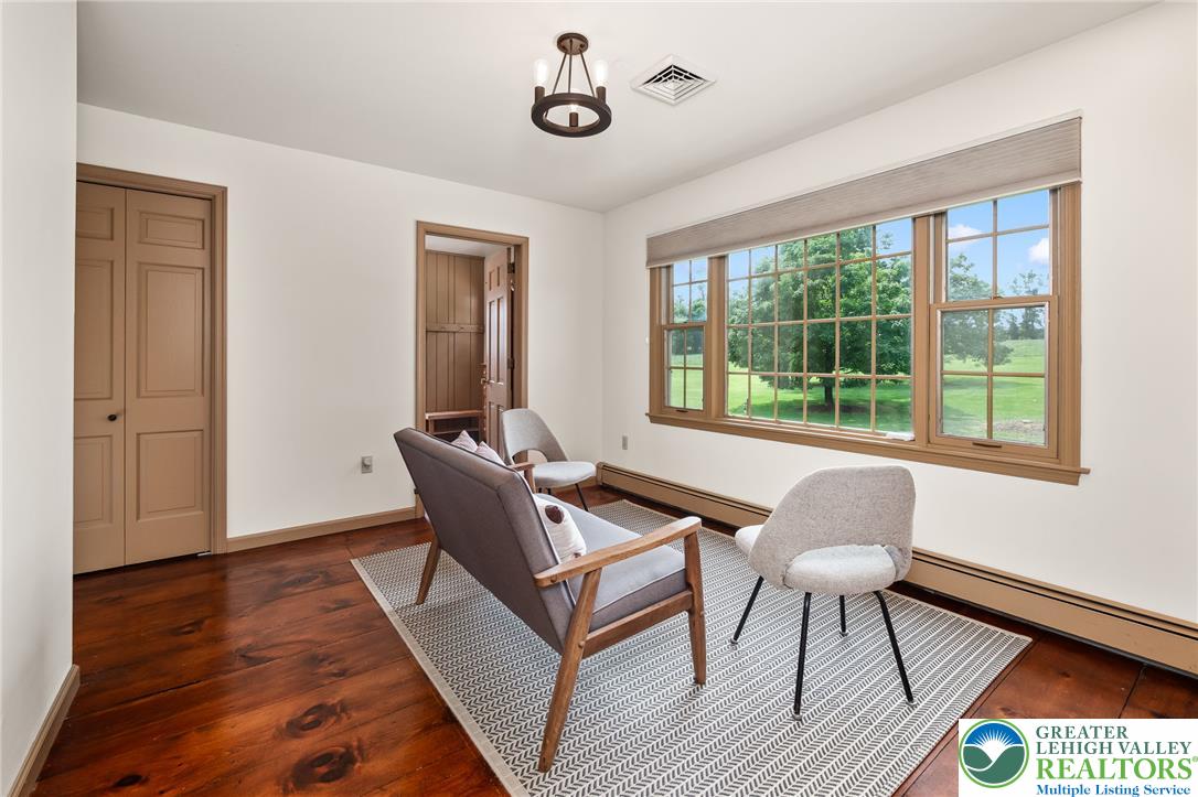 271 Wetzel Road