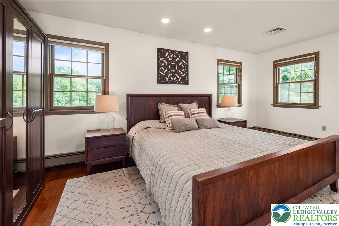 271 Wetzel Road
