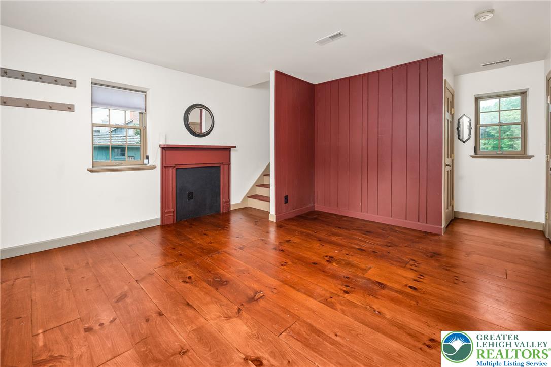 271 Wetzel Road