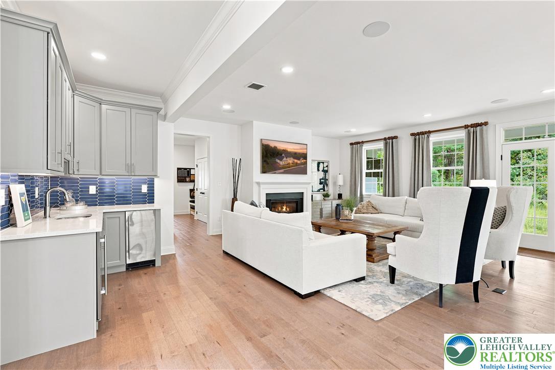 4421 Stonebridge Drive