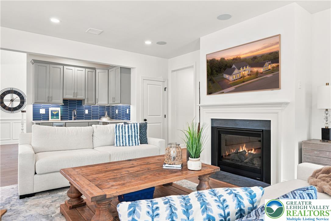 4421 Stonebridge Drive
