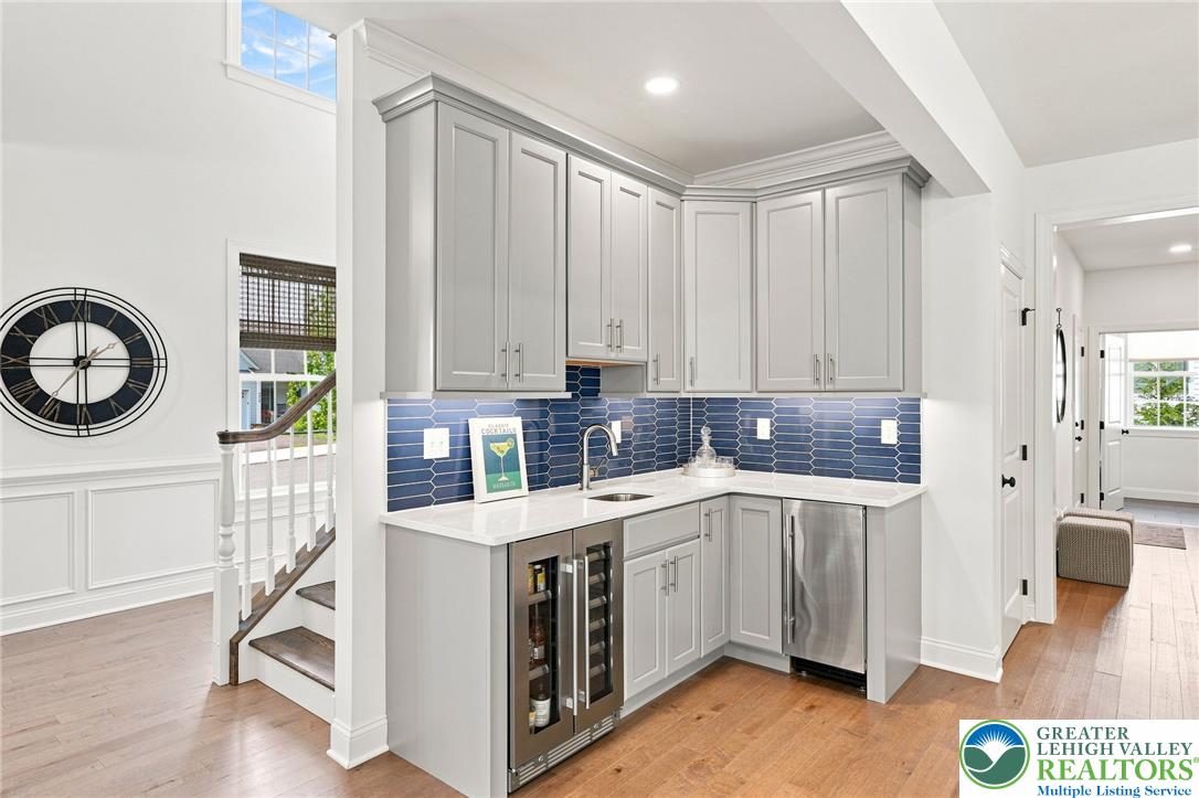 4421 Stonebridge Drive