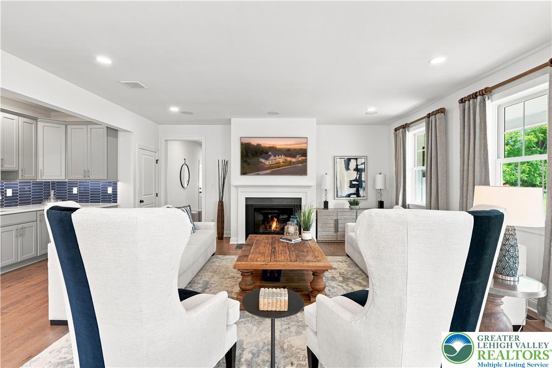 4421 Stonebridge Drive