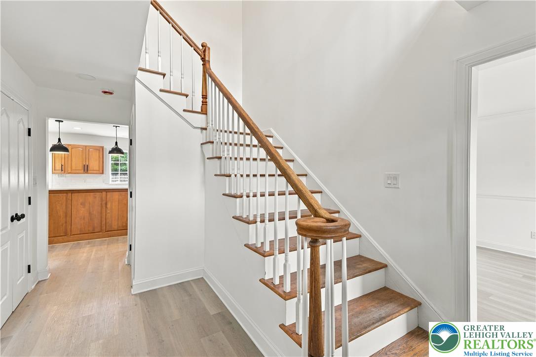 4 Schoolhouse Lane