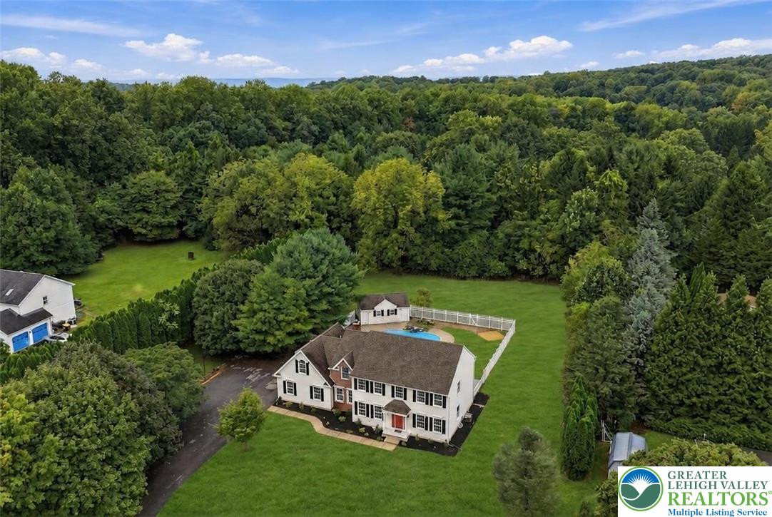 4 Schoolhouse Lane