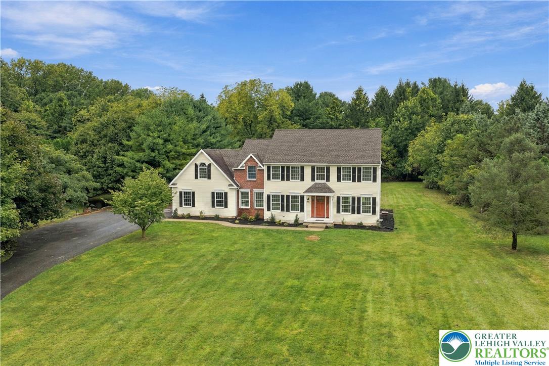 4 Schoolhouse Lane