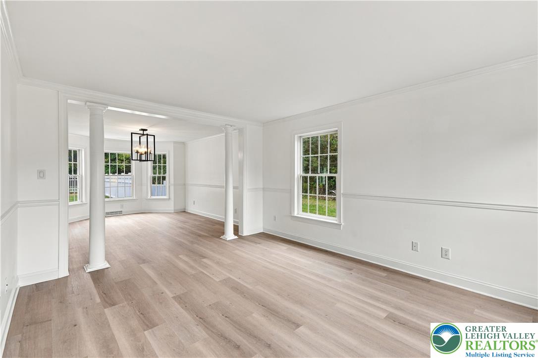 4 Schoolhouse Lane