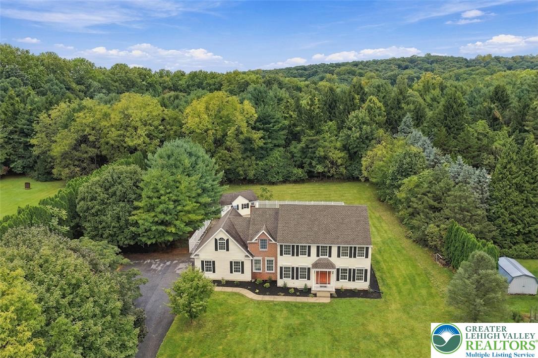 4 Schoolhouse Lane