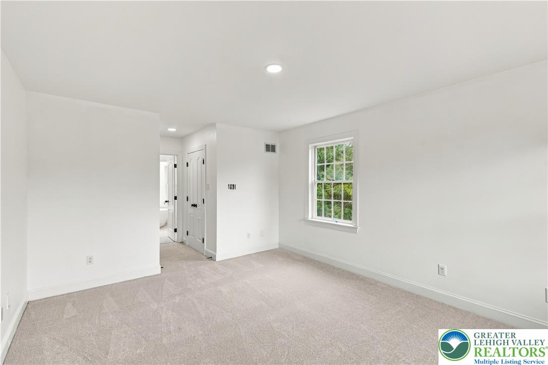 4 Schoolhouse Lane