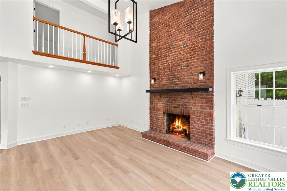4 Schoolhouse Lane