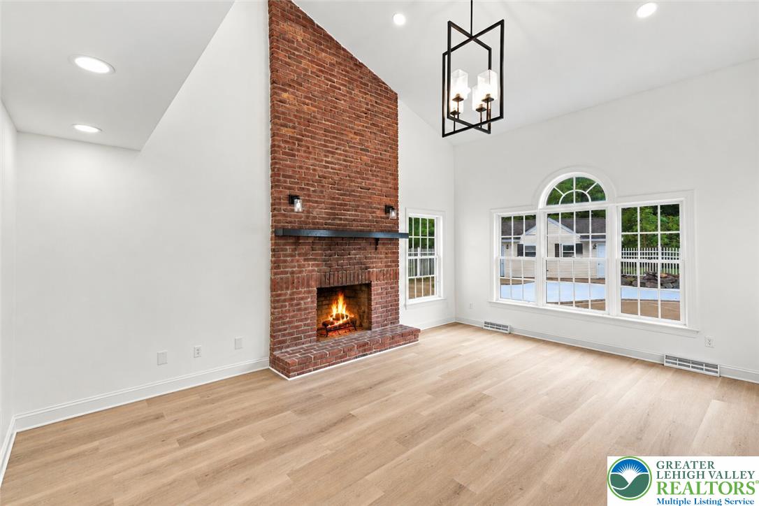 4 Schoolhouse Lane