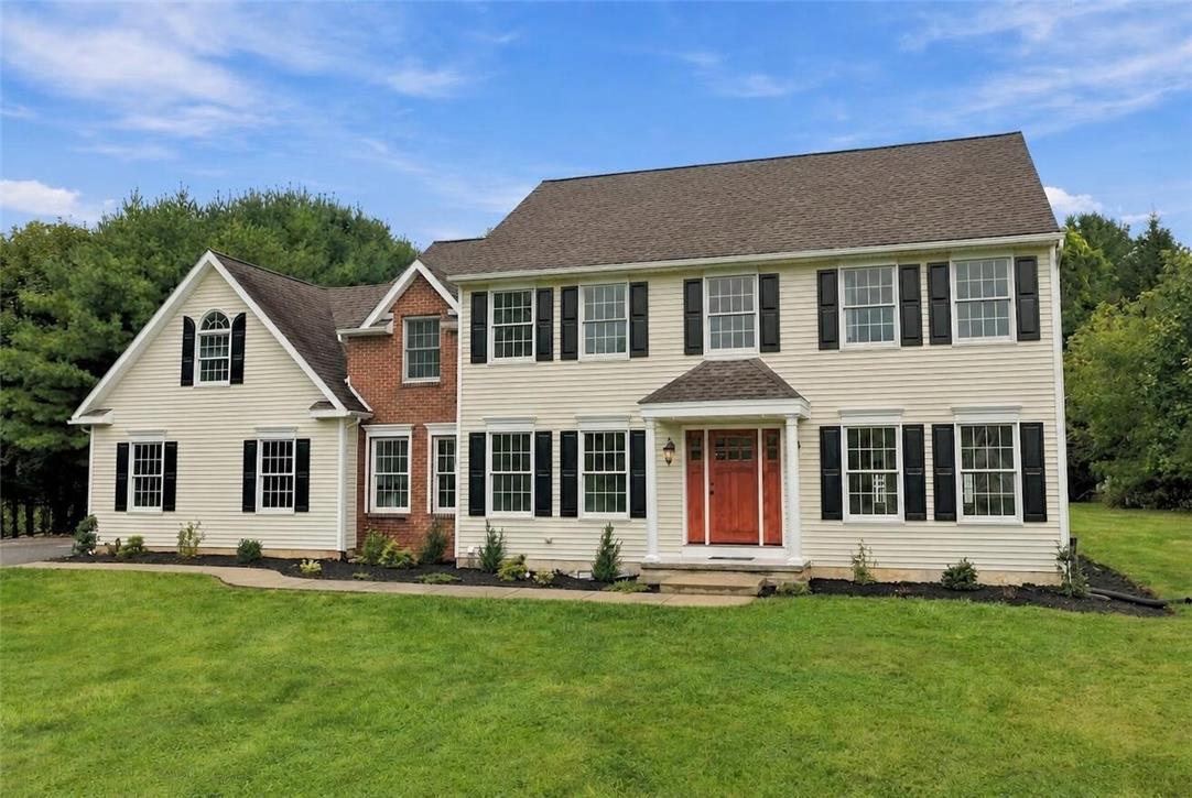 4 Schoolhouse Lane Ruscombmanor Twp PA