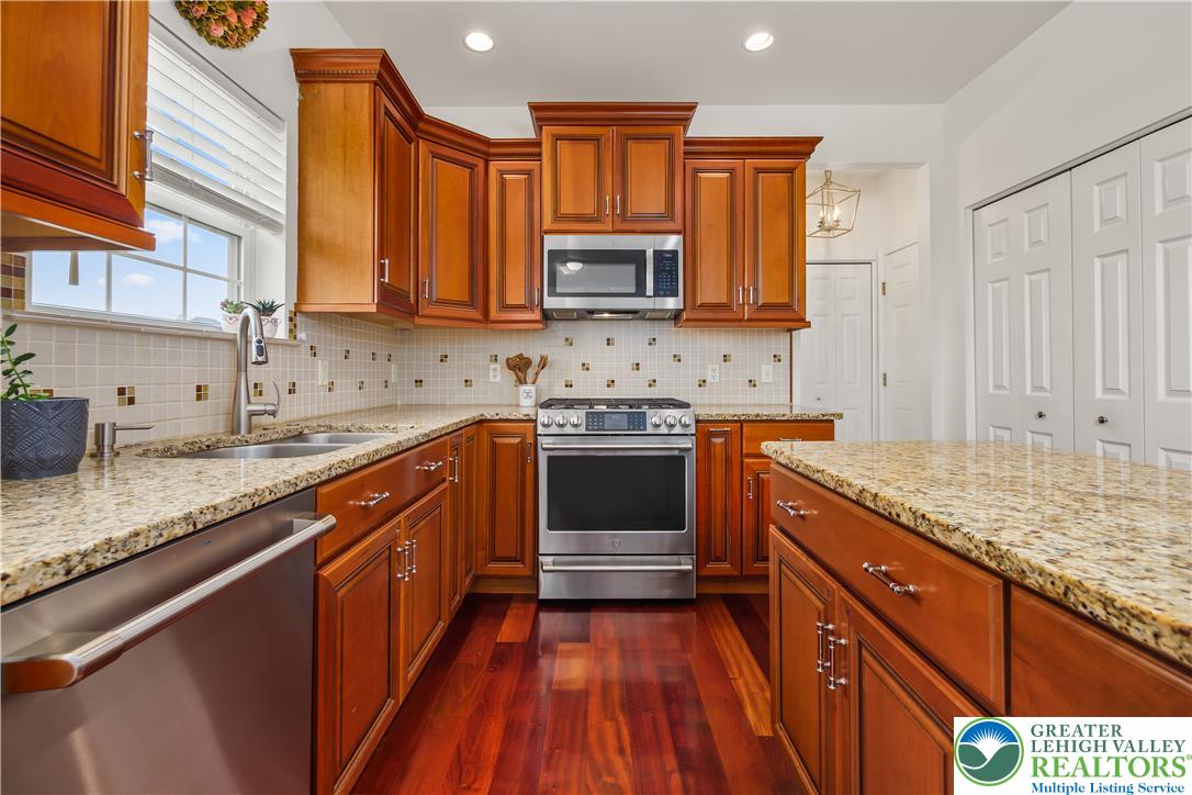 2305 Madeira Drive