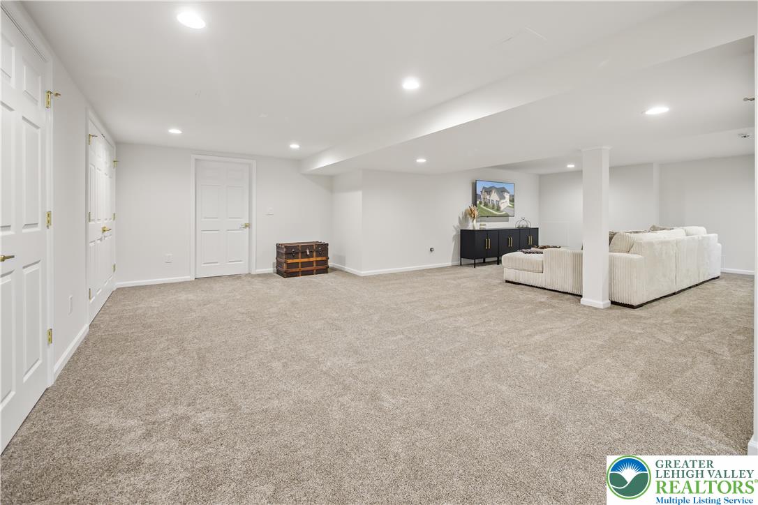 2305 Madeira Drive