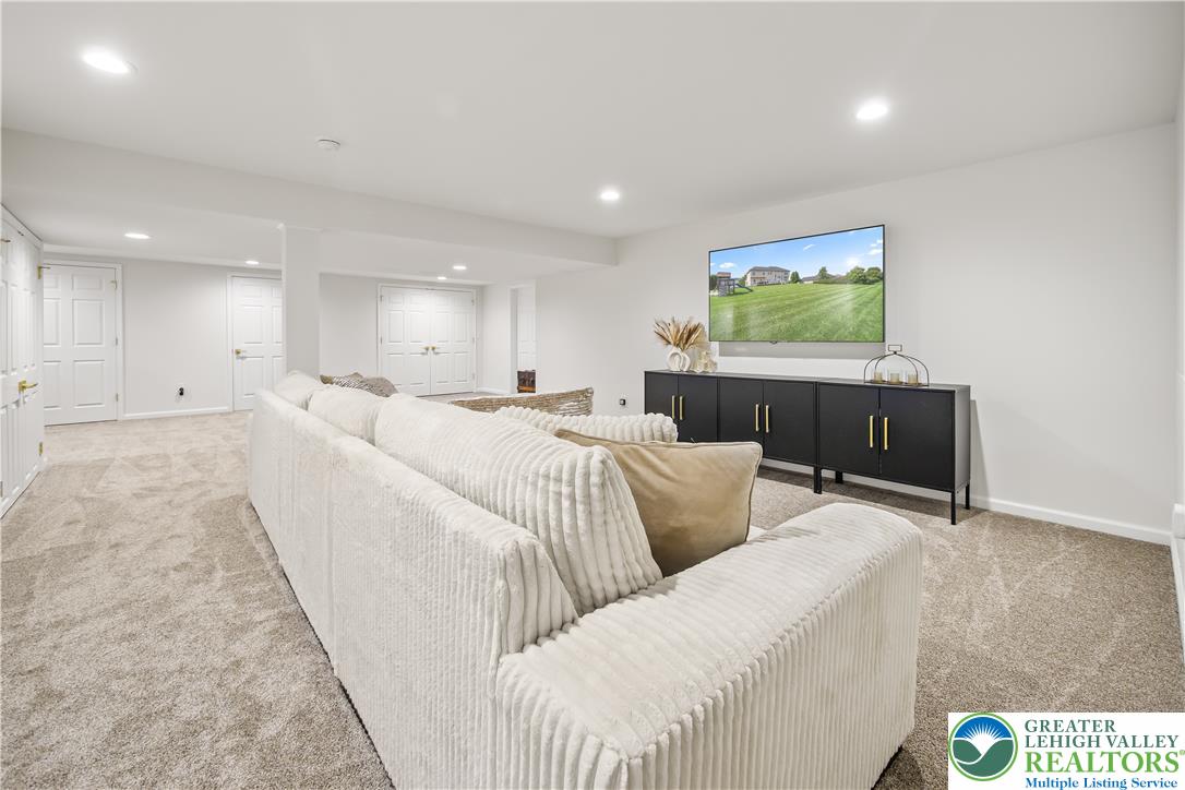 2305 Madeira Drive