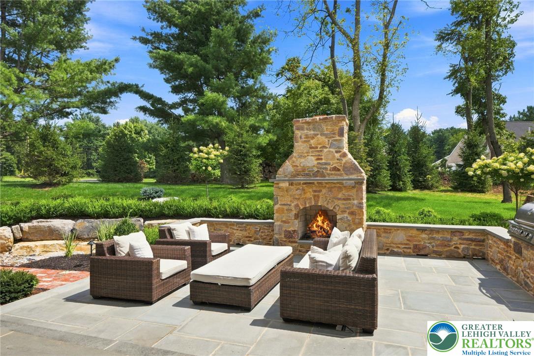 4369 Stonebridge Drive