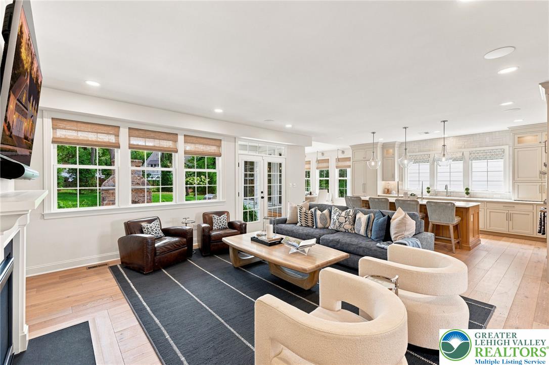 4369 Stonebridge Drive