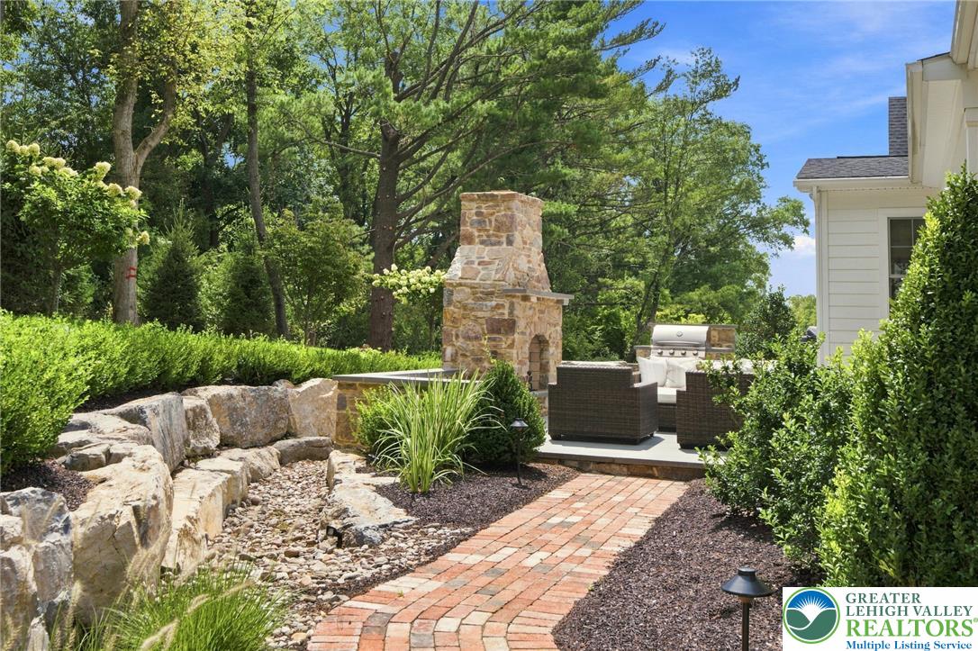 4369 Stonebridge Drive