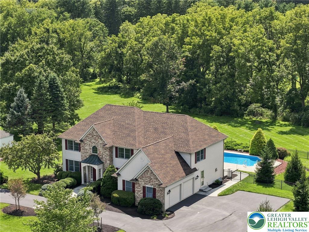 1572 Surrey Road